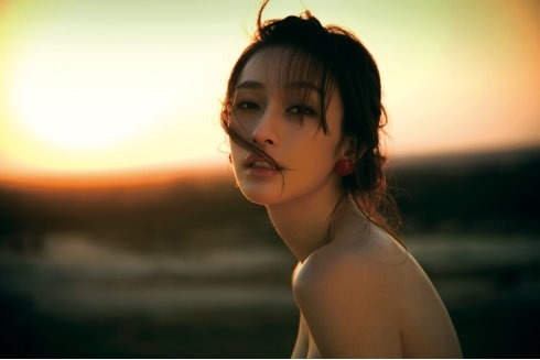 香肩美女，性感十足！(4)