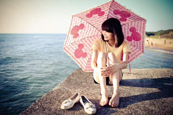 一旦错过就不在 唯美伤感女生图